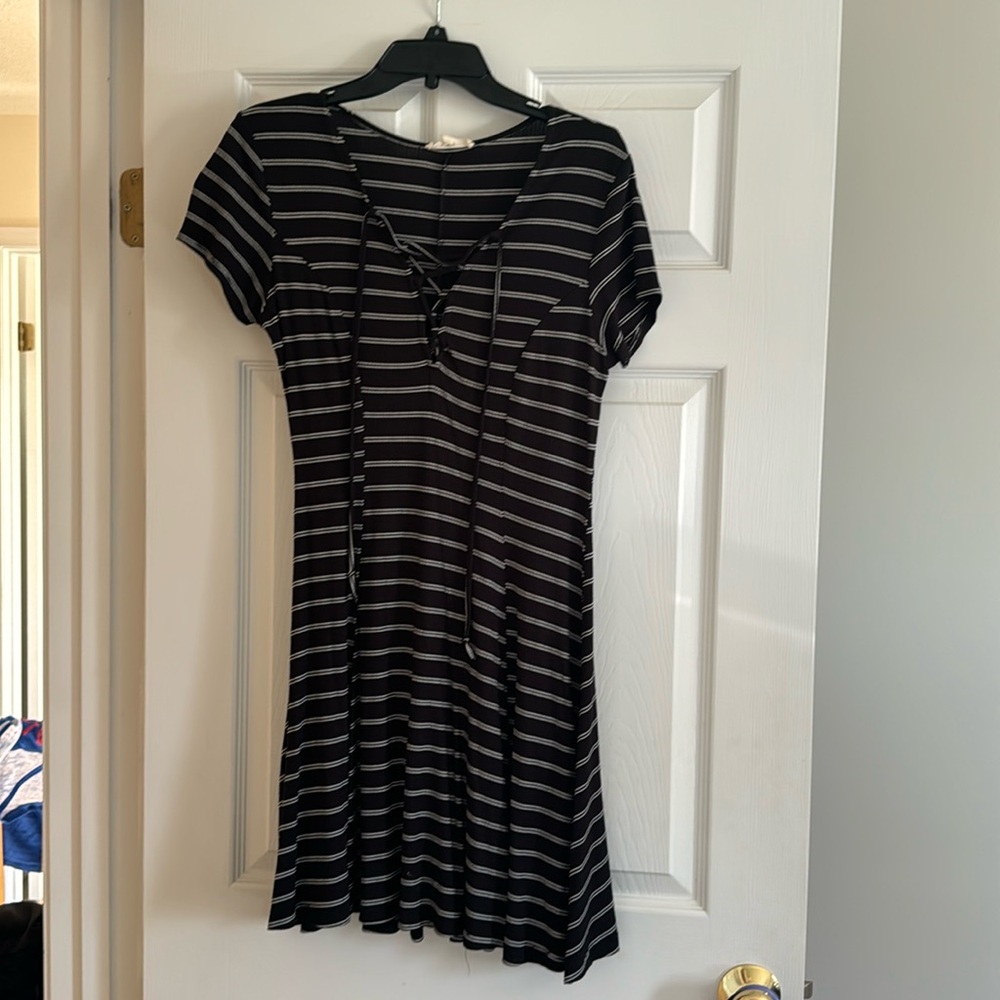 Black and whjte dress